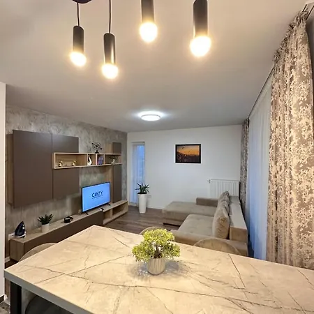 Deluxe Cozy Apartments - Coresi Mall #Braşov Exterior foto